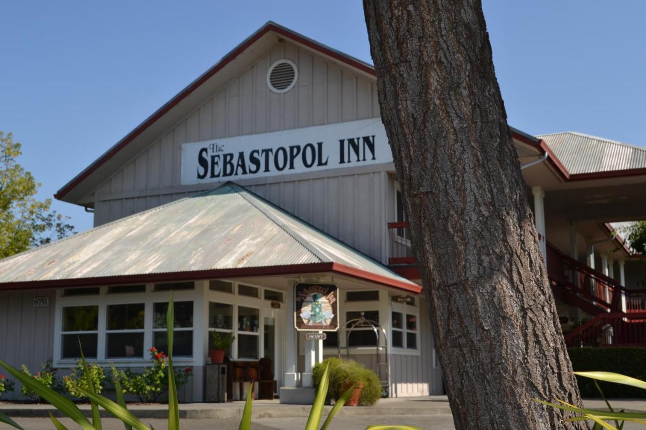 Sebastopol Inn Exteriör bild